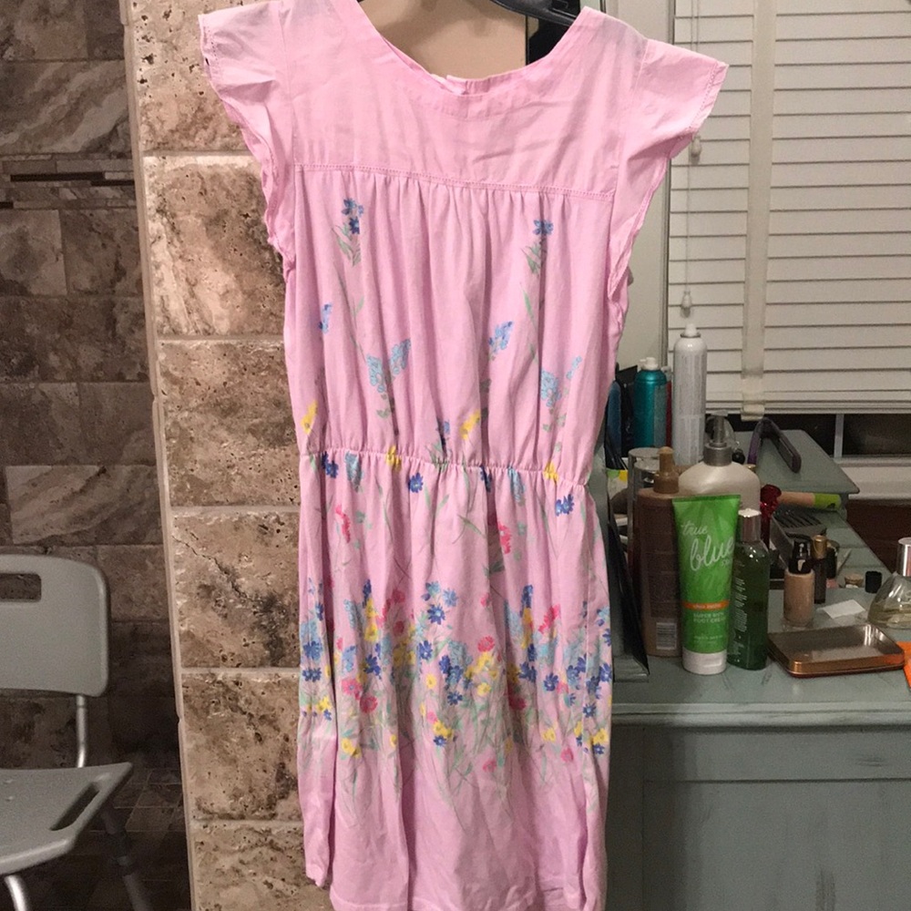 Girls flutter sleeve dress
